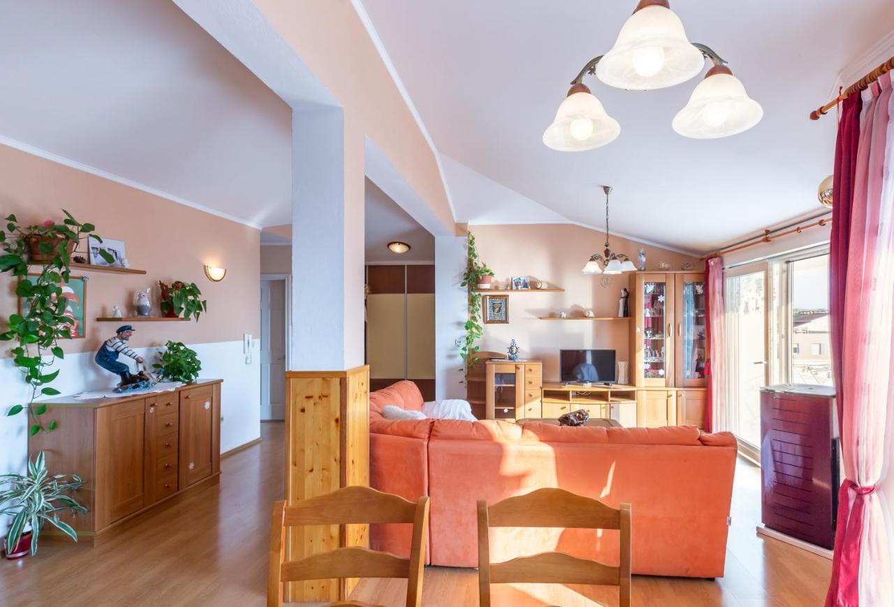 Villa Roko Tučepi Kültér fotó